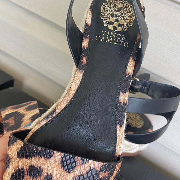 Vince Camuto Defina Leopard Print Espradrille Platform Sandals - Picture 6 of 9